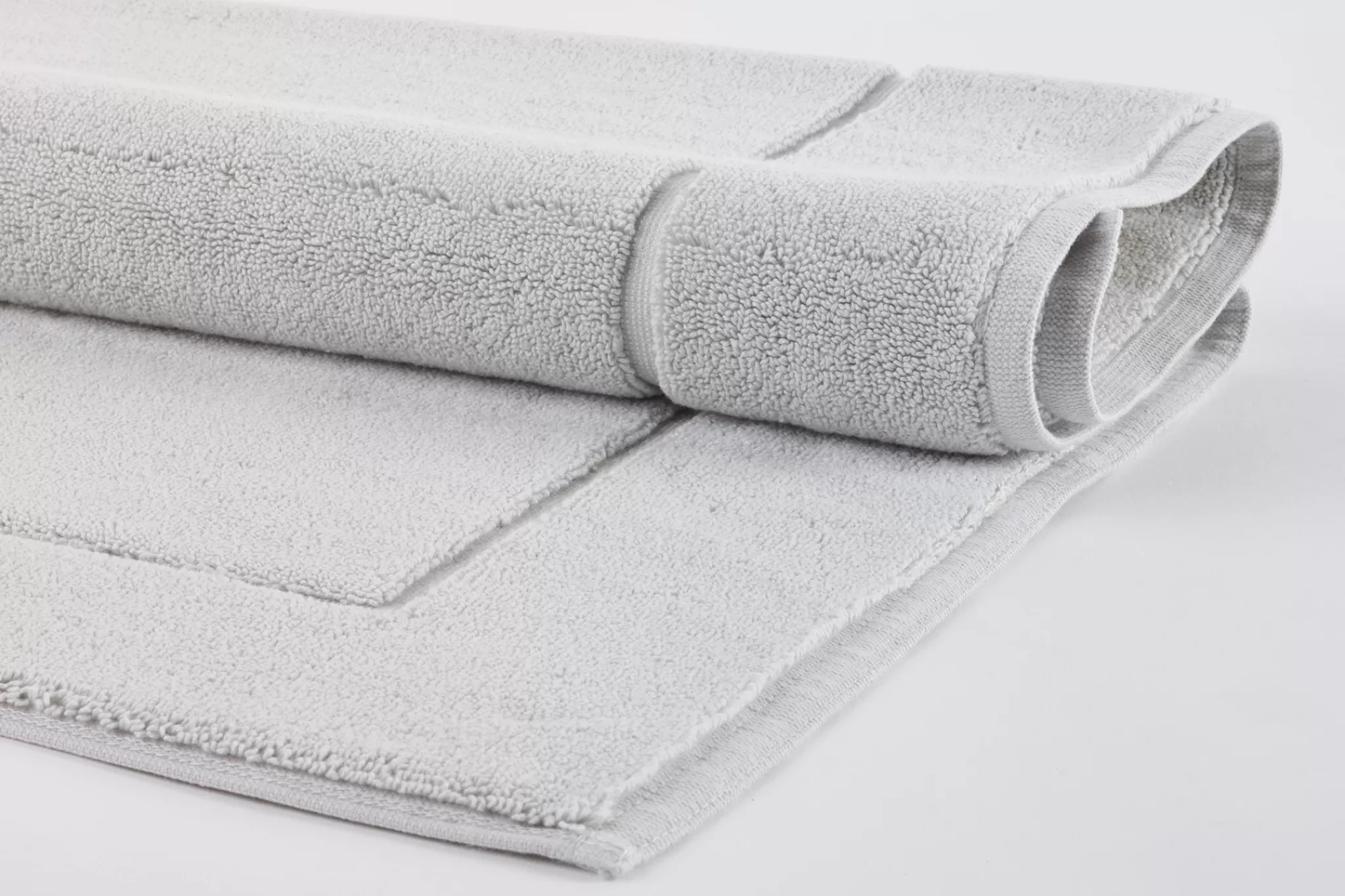 Aquanova Cotton*Bath Mat London Cool Gray-91, Light Gray (Lonbm) 100% Egyptian Cotton