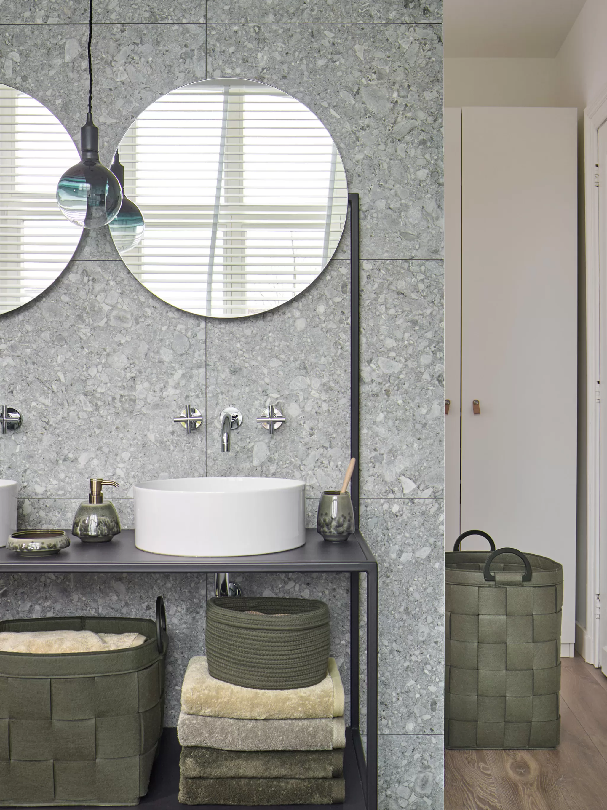 Aquanova London*Bath Textiles London Color Absynth (Lontw-128)