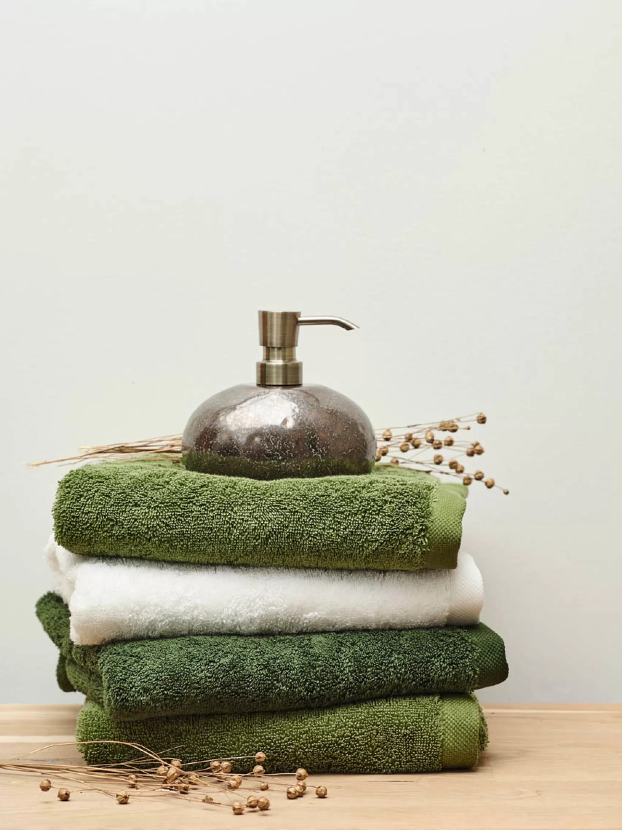 Aquanova London*Bath Textiles London Color Cedar Green (Lontw-702)