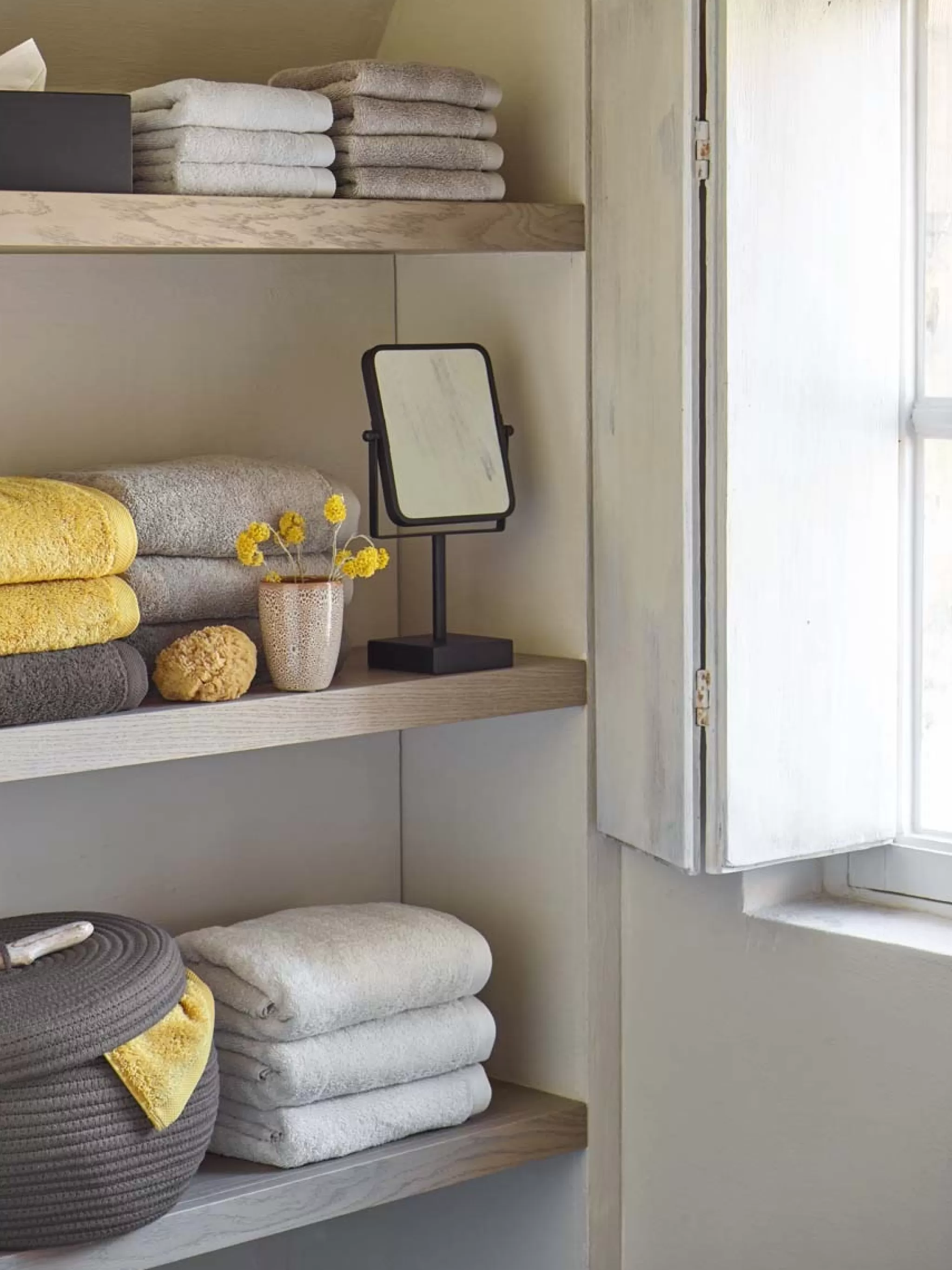 Aquanova London*Bath Textiles London Color Mimosa (Yellow)