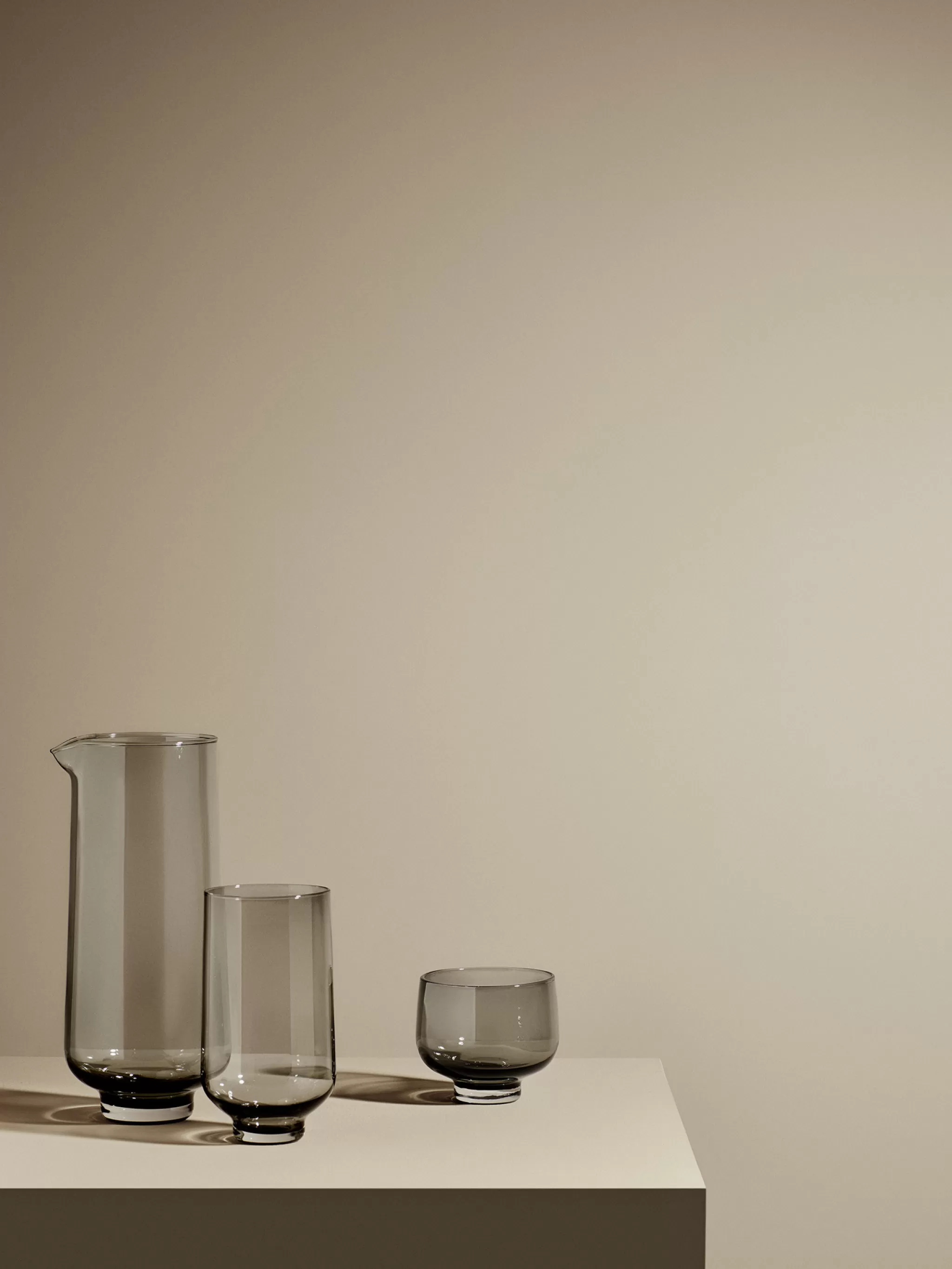 Blomus Water Carafe*Flow Water Carafe Color Smoke (63920)