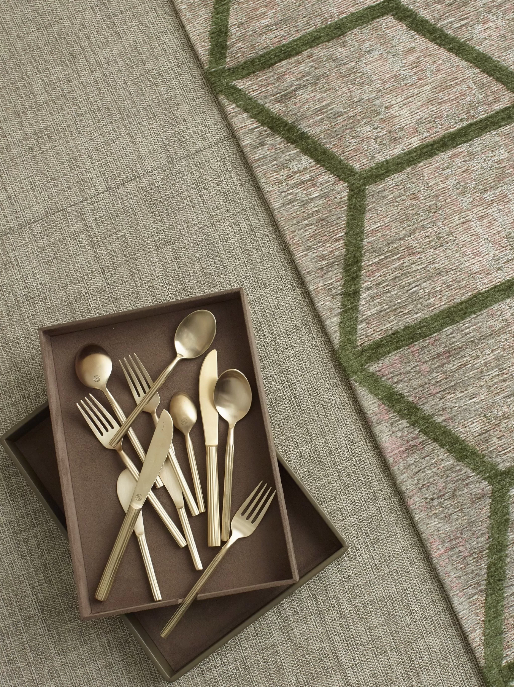 Chic Cutlery*Oro Dinner Knife 20.5 Cm Brass 785320 (Set / 4)