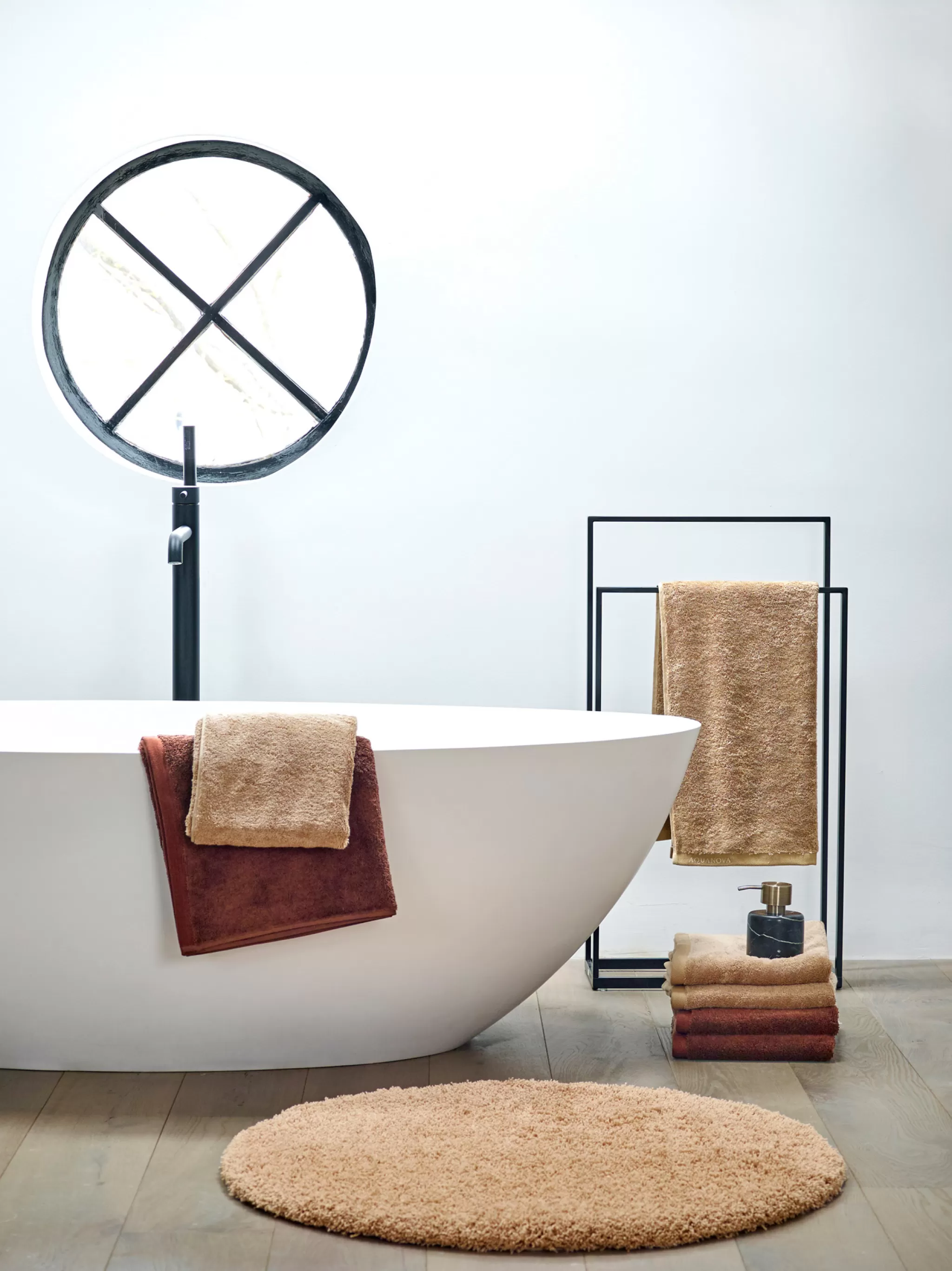 Aquanova Basic*Round Bath Mat Musa Color Ginger, Diameter 80 Cm (Musbmr-299)
