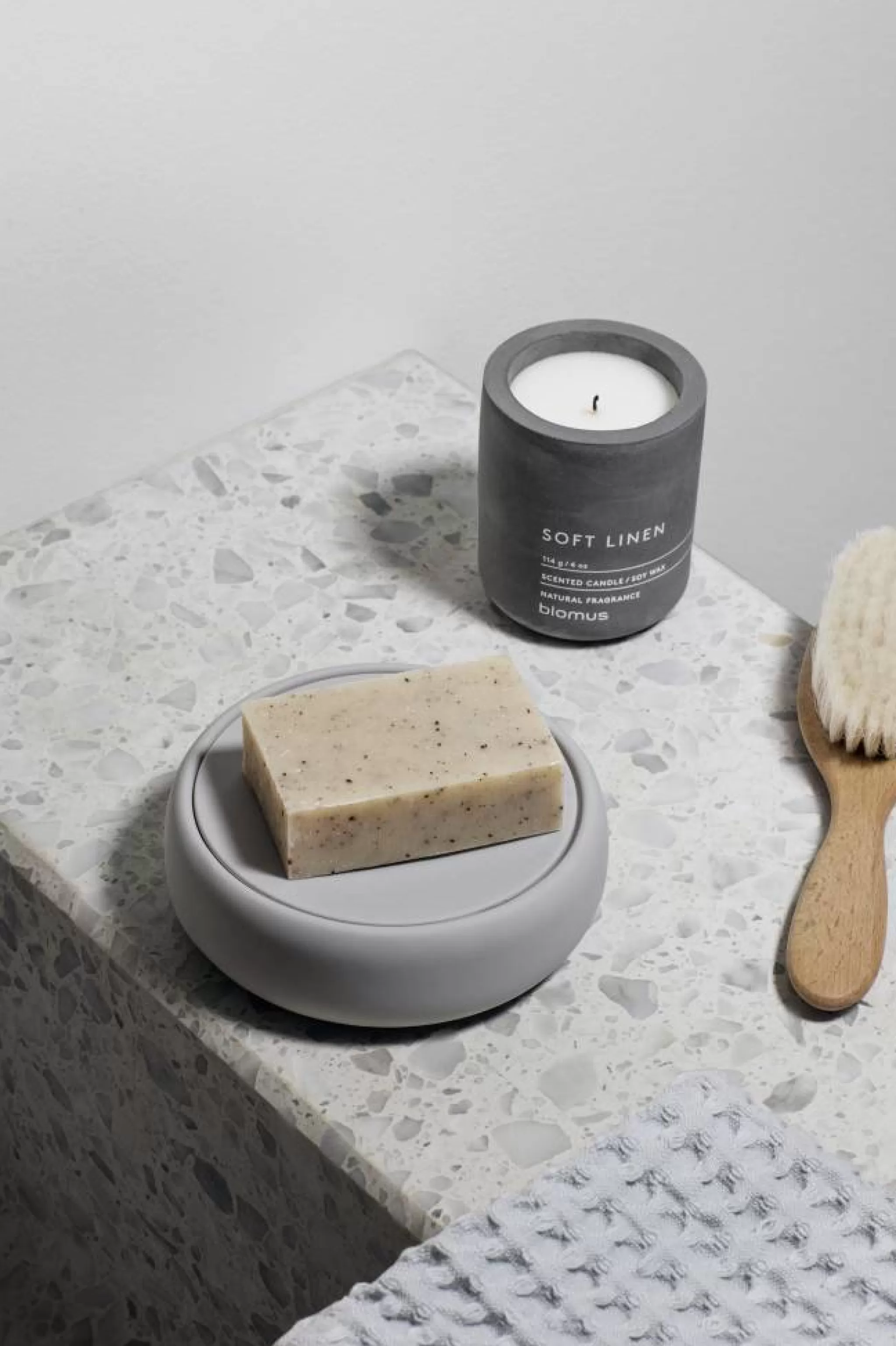 Blomus Beauty Box*Storage Box / Soap Dish Sono Color Micro Chip (69067) Diameter 12 Cm